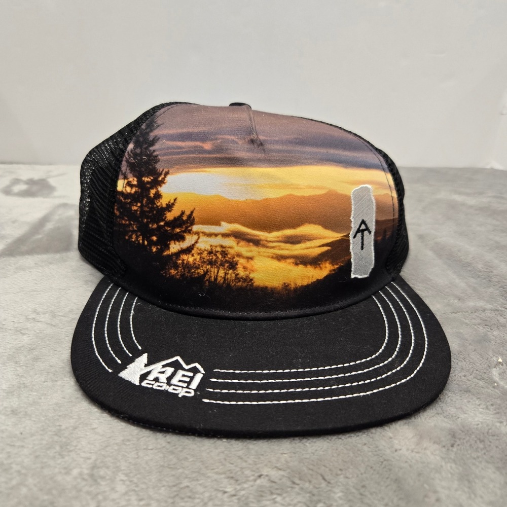 REI Co-op BOCO Gear Sunset Mountain Trucker Hat Snapback Black Mesh New NWT